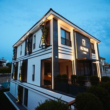Ruwais Hotel Cesme Bagian luar foto